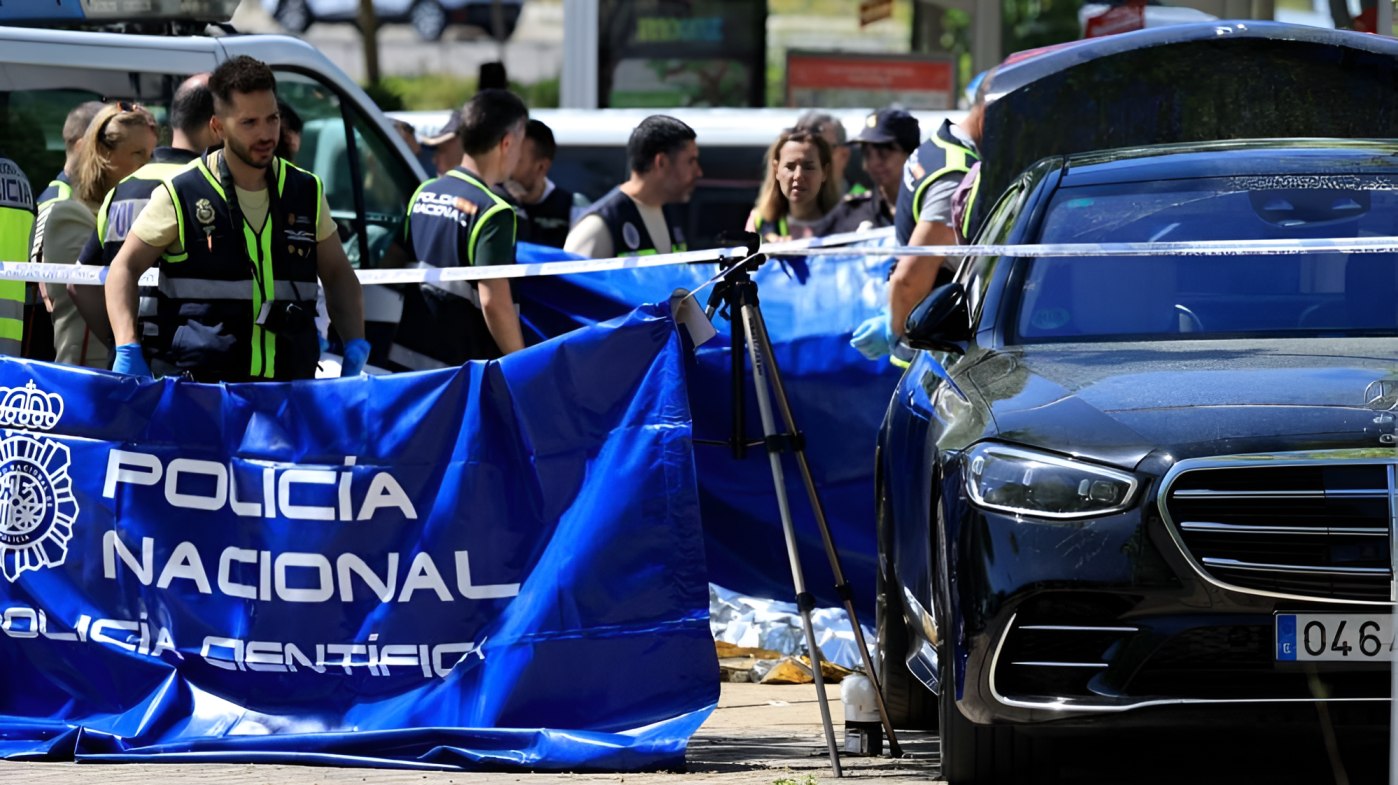 Former Ukrainian official shot dead outside school in Madrid