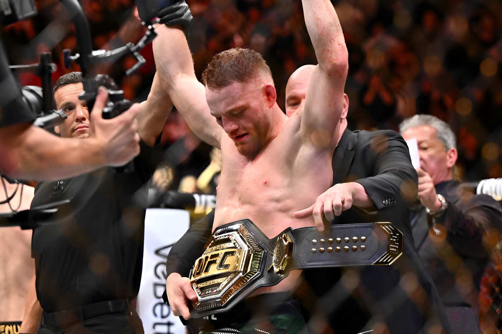 Della Maddalena wins UFC welterweight championship
