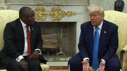 Trump confronts South African president in Oval Office