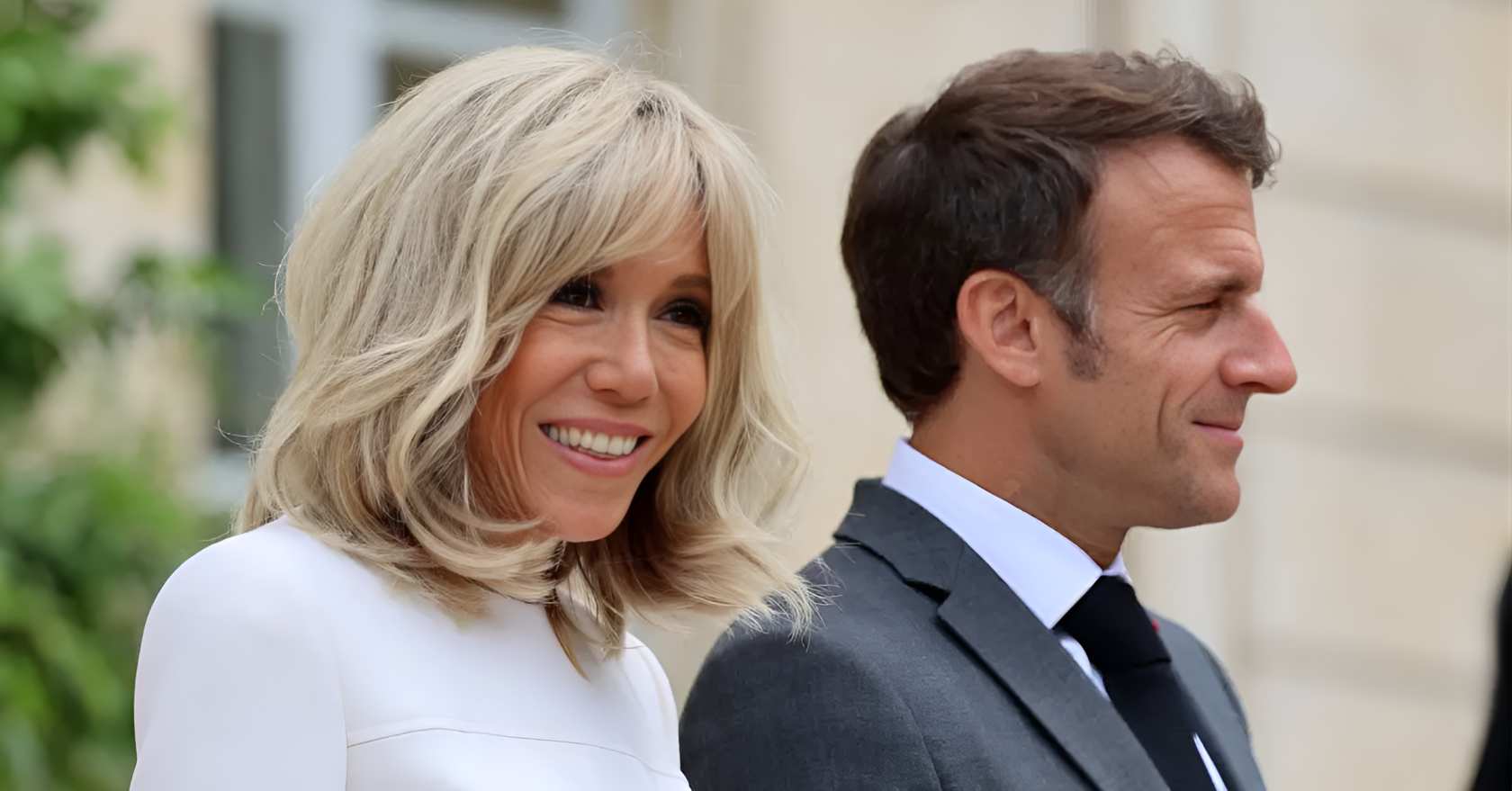 Macron’s office minimizes plane dispute with wife, calls it harmless