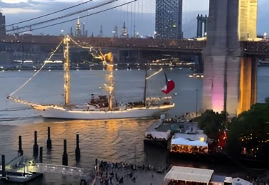 Two killed in ship collision at New York City's Brooklyn Bridge