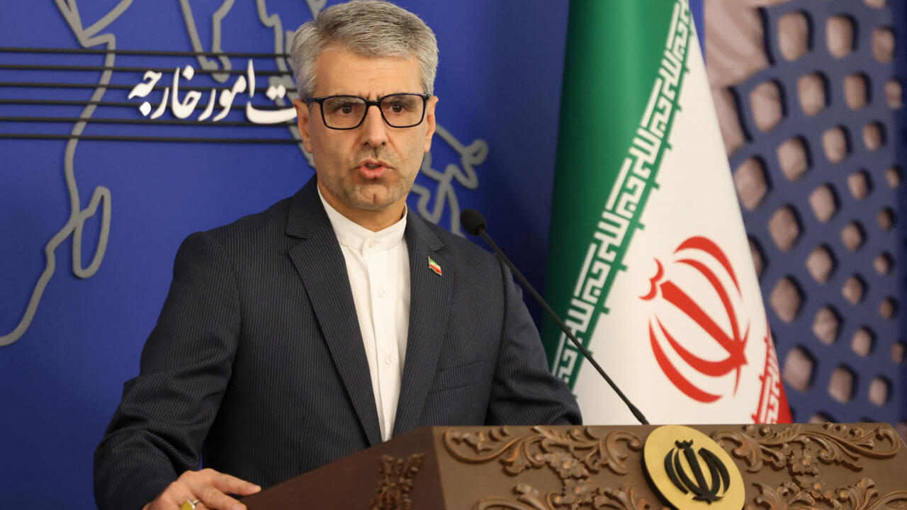 Iran casts doubt on shift in U.S. sanctions policy