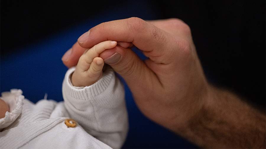 Vietnam abolishes two-child limit amid declining birth rates