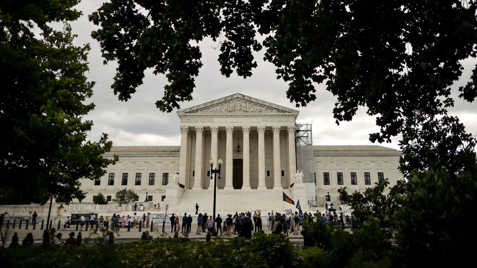Supreme Court backs Trump deportations to third countries