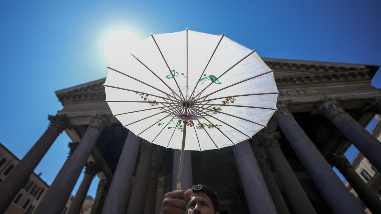 Southern Europe scorched by early heatwave as temperatures push past 40°C