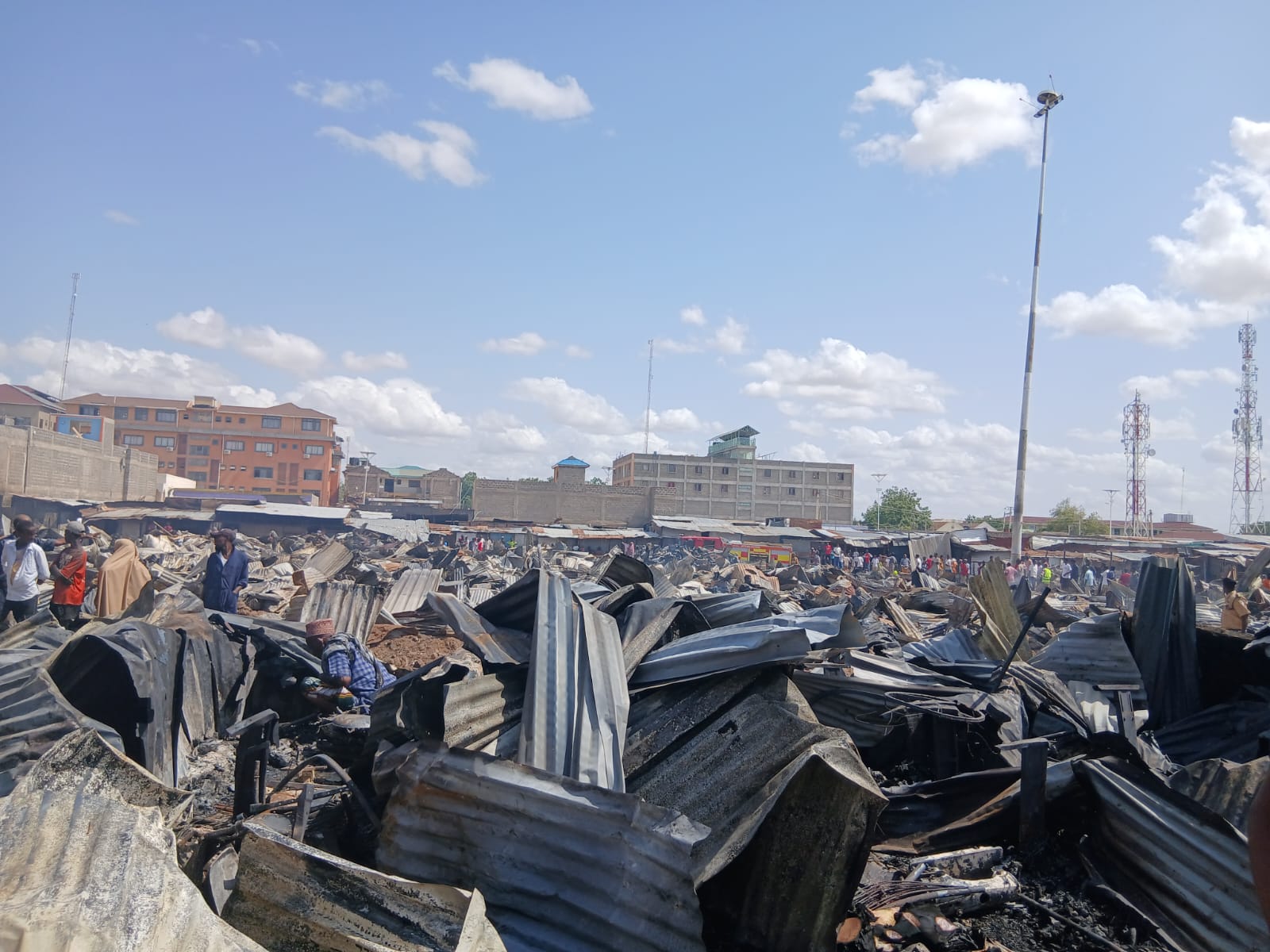 Traders count losses after early morning blaze razes Garissa's Suq Mugdi Market