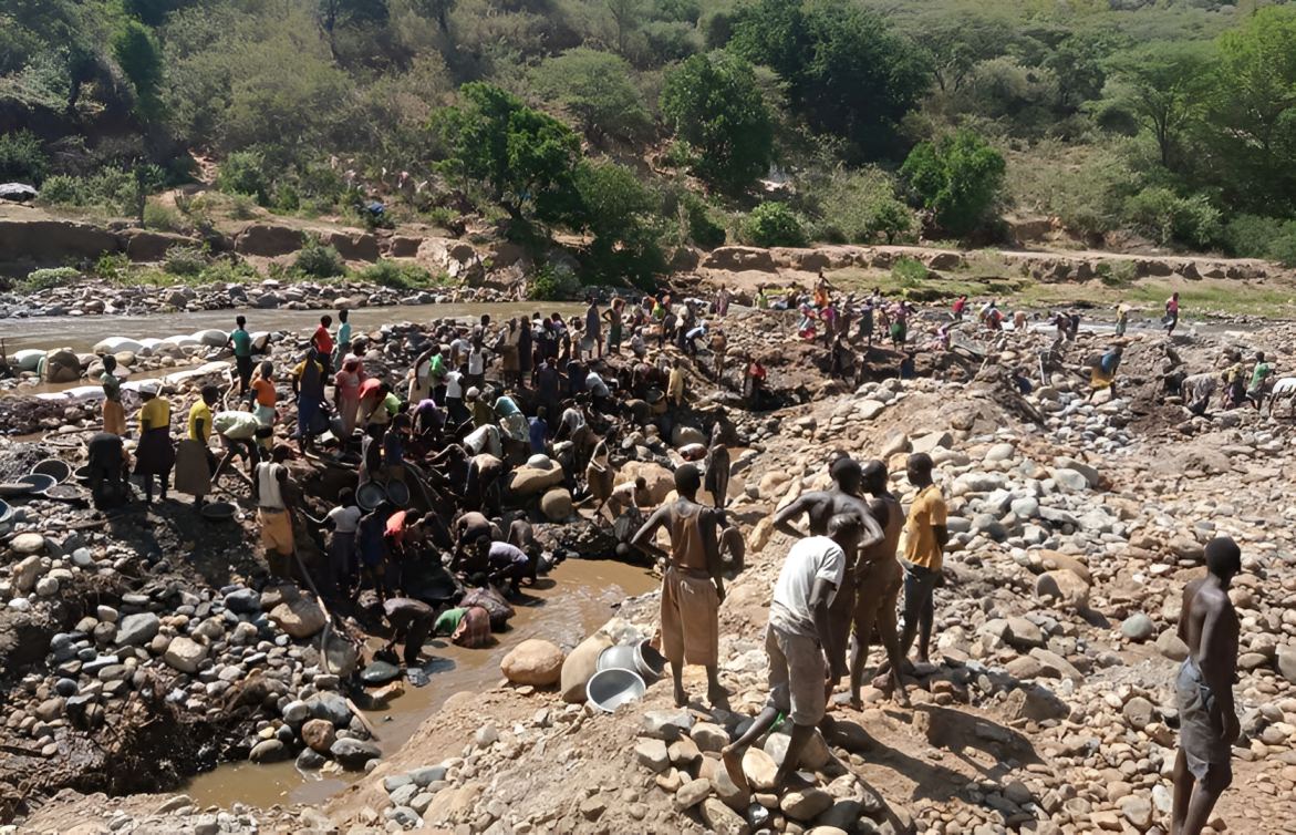 Four killed after gold mine collapses in West Pokot