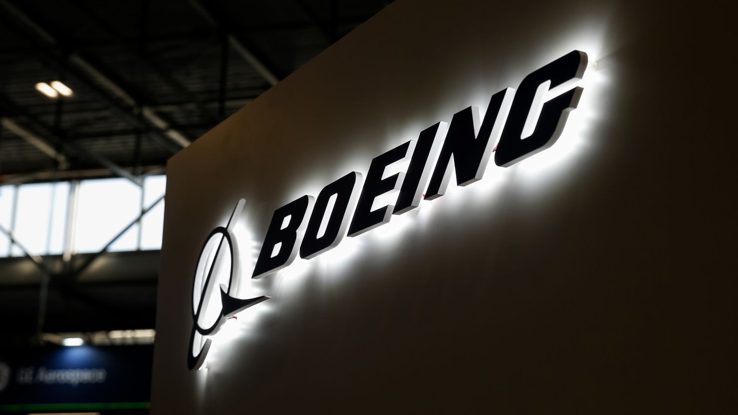 US Judge halts Boeing trial linked to 737 crash cases