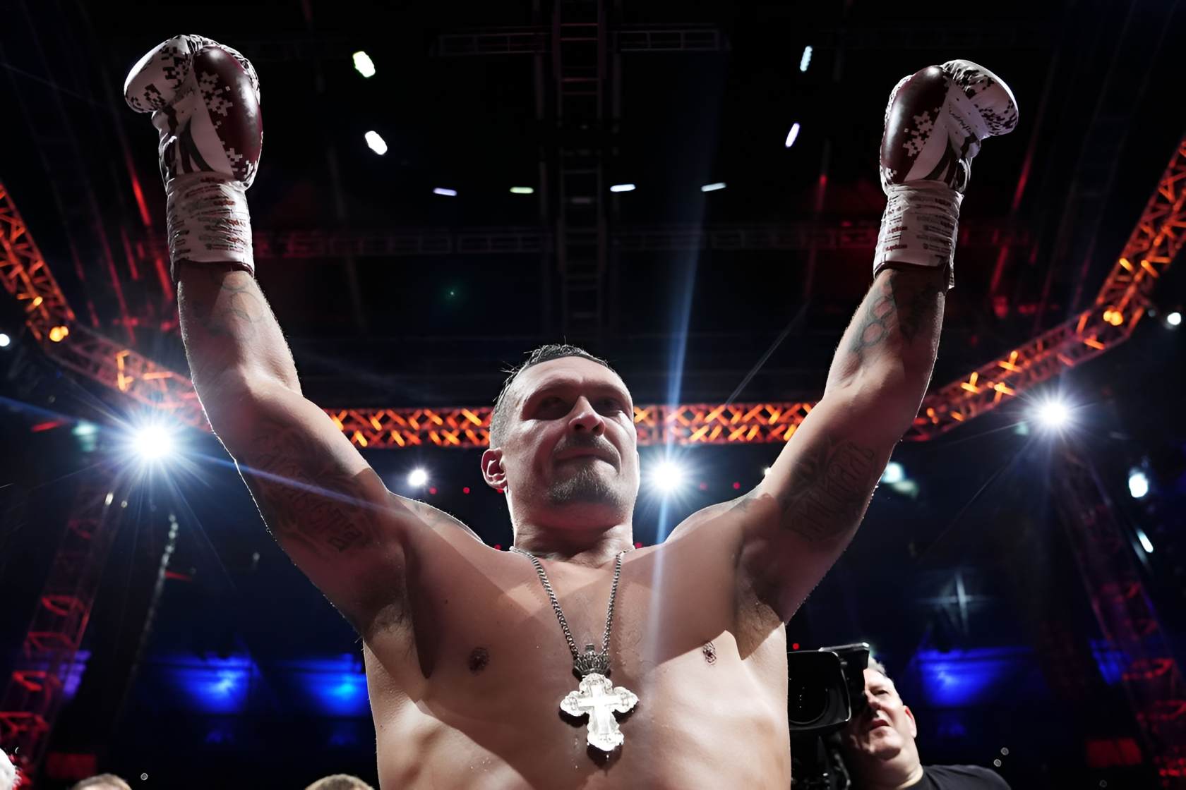 Usyk destroys Dubois to reclaim undisputed crown