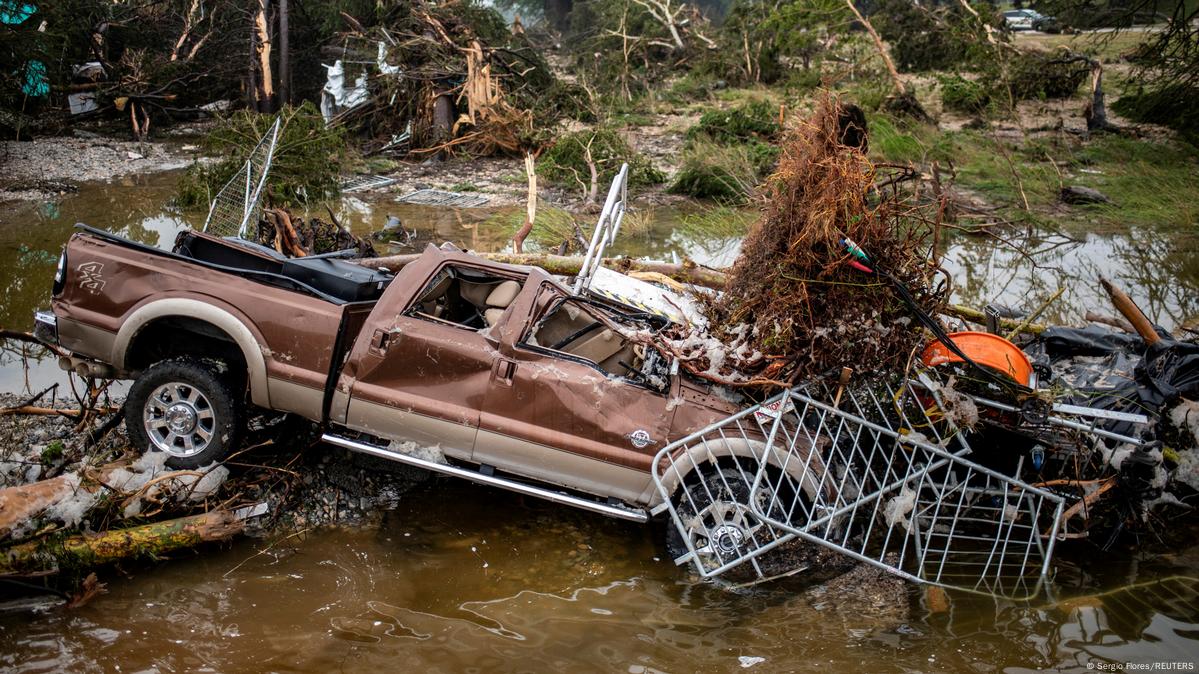 Death toll rises to 78 as flooding ravages Texas, dozens still missing