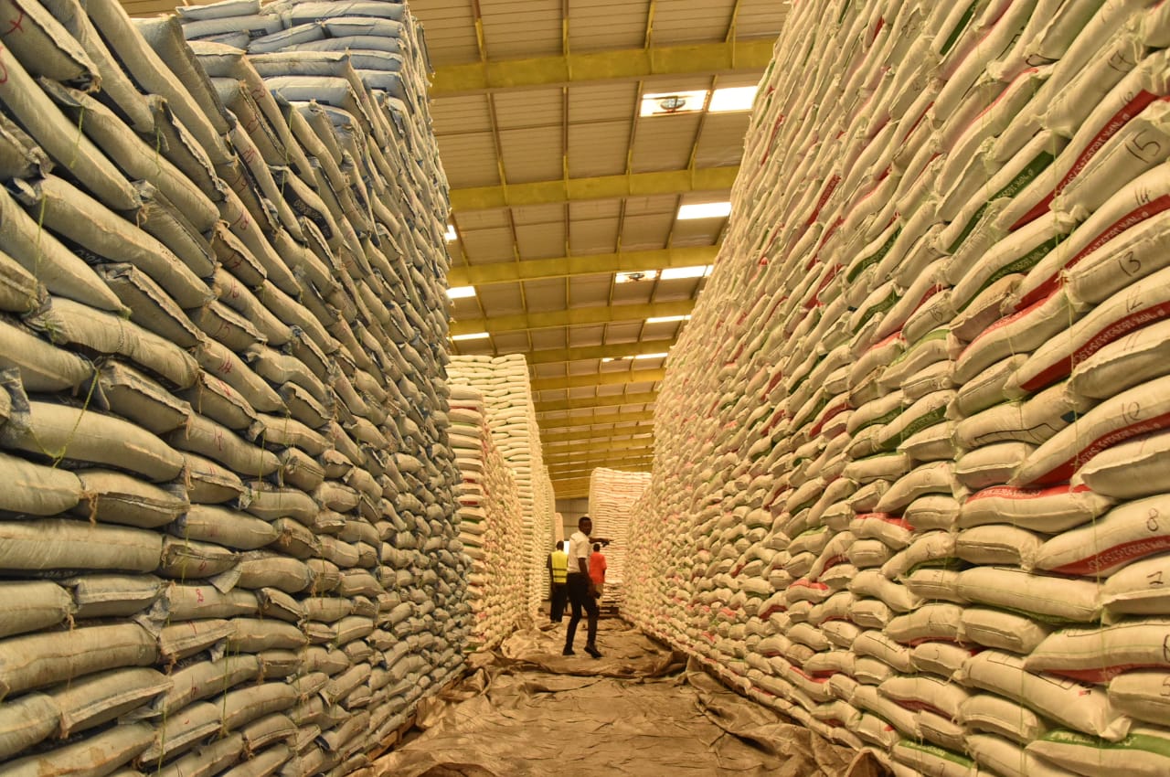 Auditor reveals deep irregularities in State's fertiliser programme
