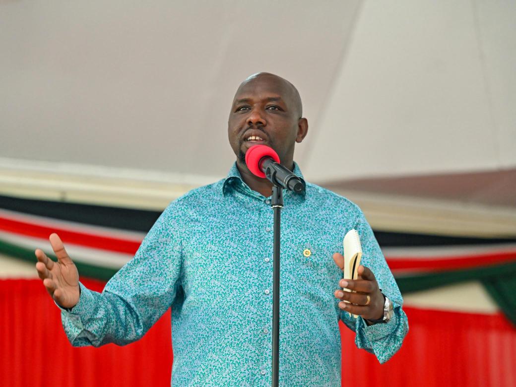 State to monitor ex-cops, military officers over public threats