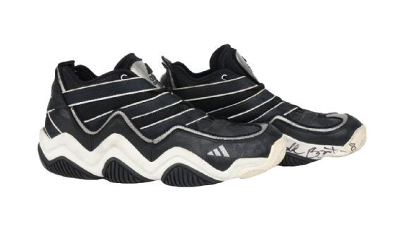 Sneakers from Kobe Bryant's first start sell for Ksh 31 million